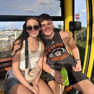 Meet your Posher, Leon